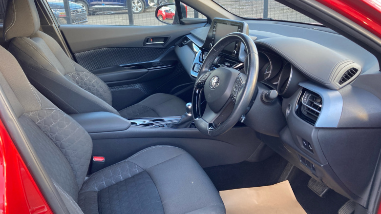 Toyota C-HR 1.8 Hybrid Design 5dr CVT Hybrid Hatchback